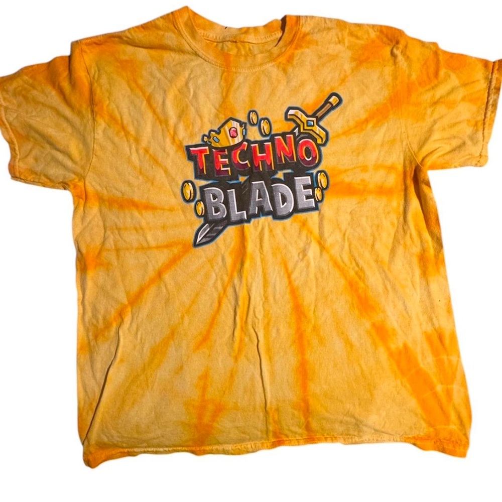 Technoblade Yellow Graphic Tee | Large